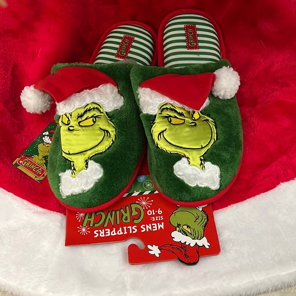 Grinch men’s slippers
